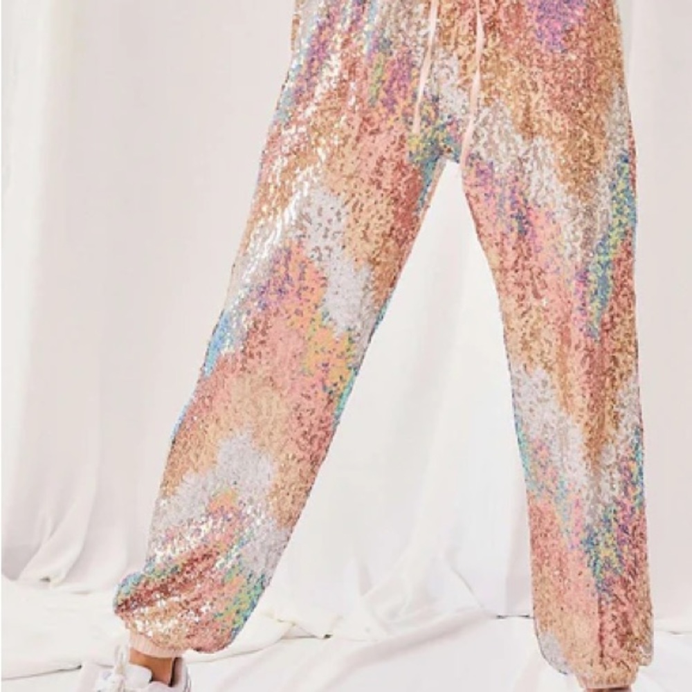 Main Strip Sequin Jogger Pants Size M
